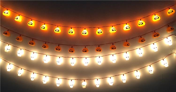 dây đèn trang trí halloween bằng nhựa